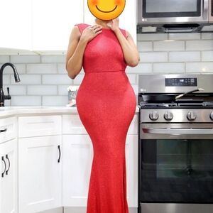 Women's clothing sizes 7-10/large